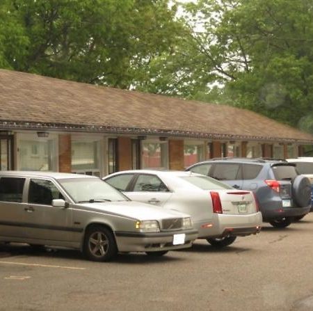 Skyline Motel Sault Ste. Marie Eksteriør billede
